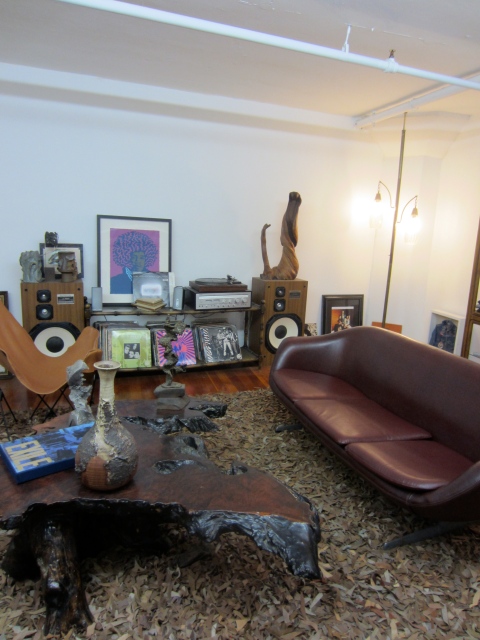 The upstairs studio lounge
